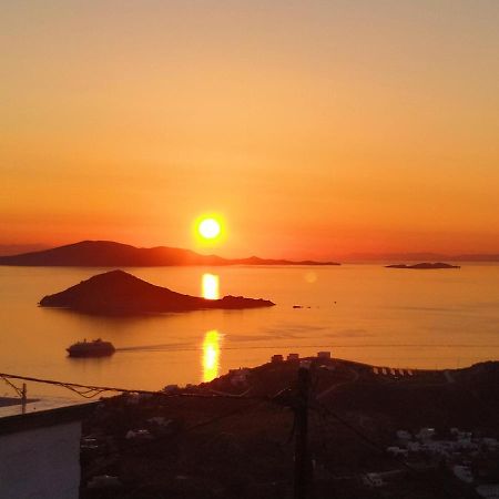 Manos House In Chora Villa Patmos Town Exterior photo