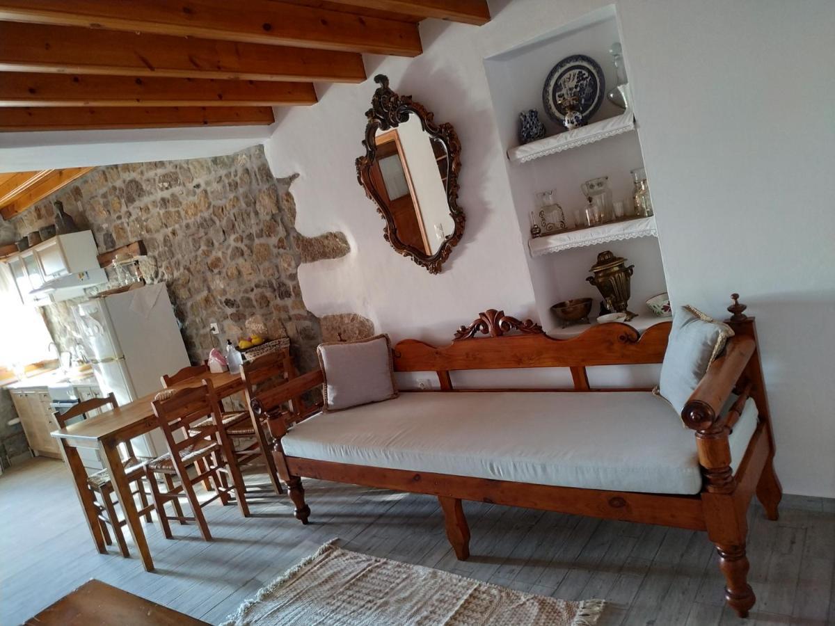 Manos House In Chora Villa Patmos Town Exterior photo